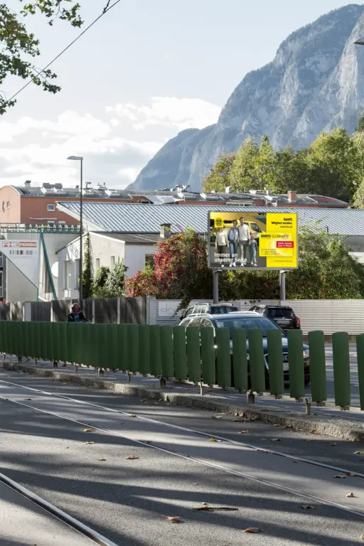 LED-Video-Wall | IKB-Kranewitten Mediaweb Tirol | Digitale Out-of-Home-Werbung (DOOH)