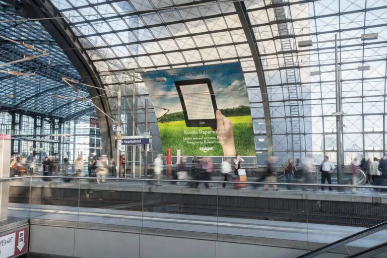 Berlin Hauptbahnhof | Big Banner Mediaweb Tirol