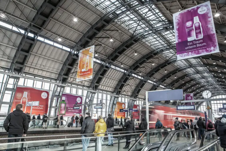 Berlin Hauptbahnhof | Big Banner Mediaweb Tirol
