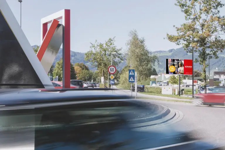 LED-Video-Wall | Lustenau-Millenium Park Mediaweb Tirol | Digitale Out-of-Home-Werbung (DOOH)
