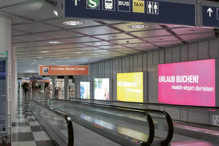 München Flughafen | Leuchtkästen Mediaweb Tirol